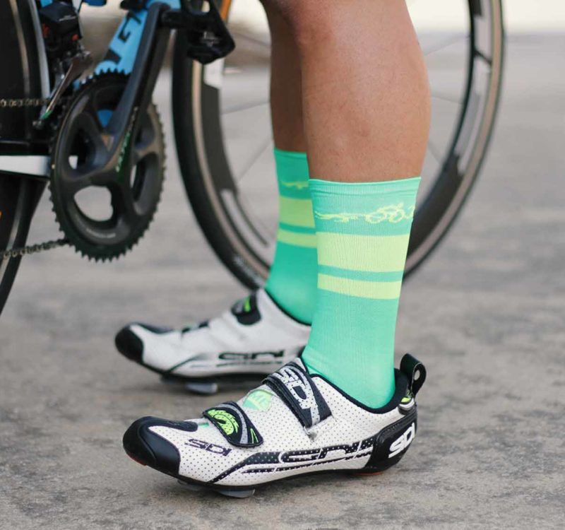 1e. calcetines ciclismo cana alta sin rizo